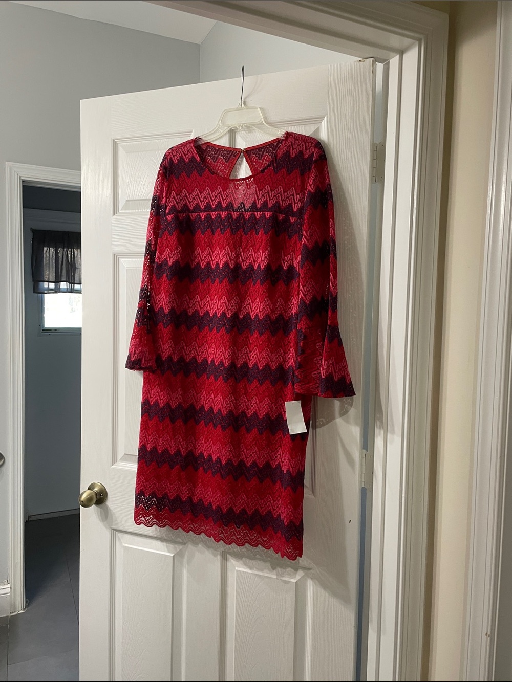 Red Chevron Lace Shift Dress - Women size 14 NWT by Trina Turk